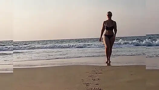 Beautiful Blonde Mature Wife Enjoys Her Day