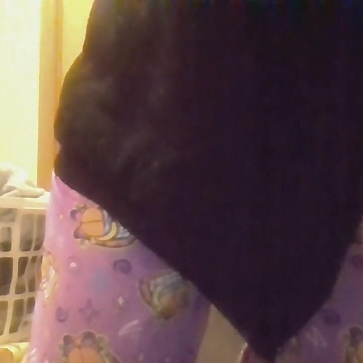 Coming Out of Shell Vibing Dancing Big Giant Sexy Ass