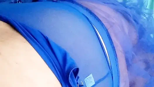 Aku akan menunggumu di sini, ikut aku, ayo bersenang-senang untuk sementara