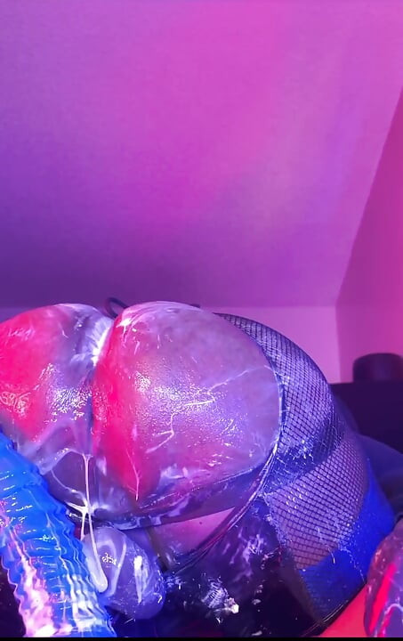 Gaping My Hole with Topped Toys Fantasy Dildo