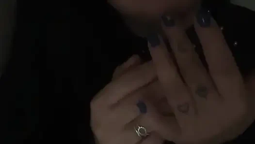 Застрял в моём голосе