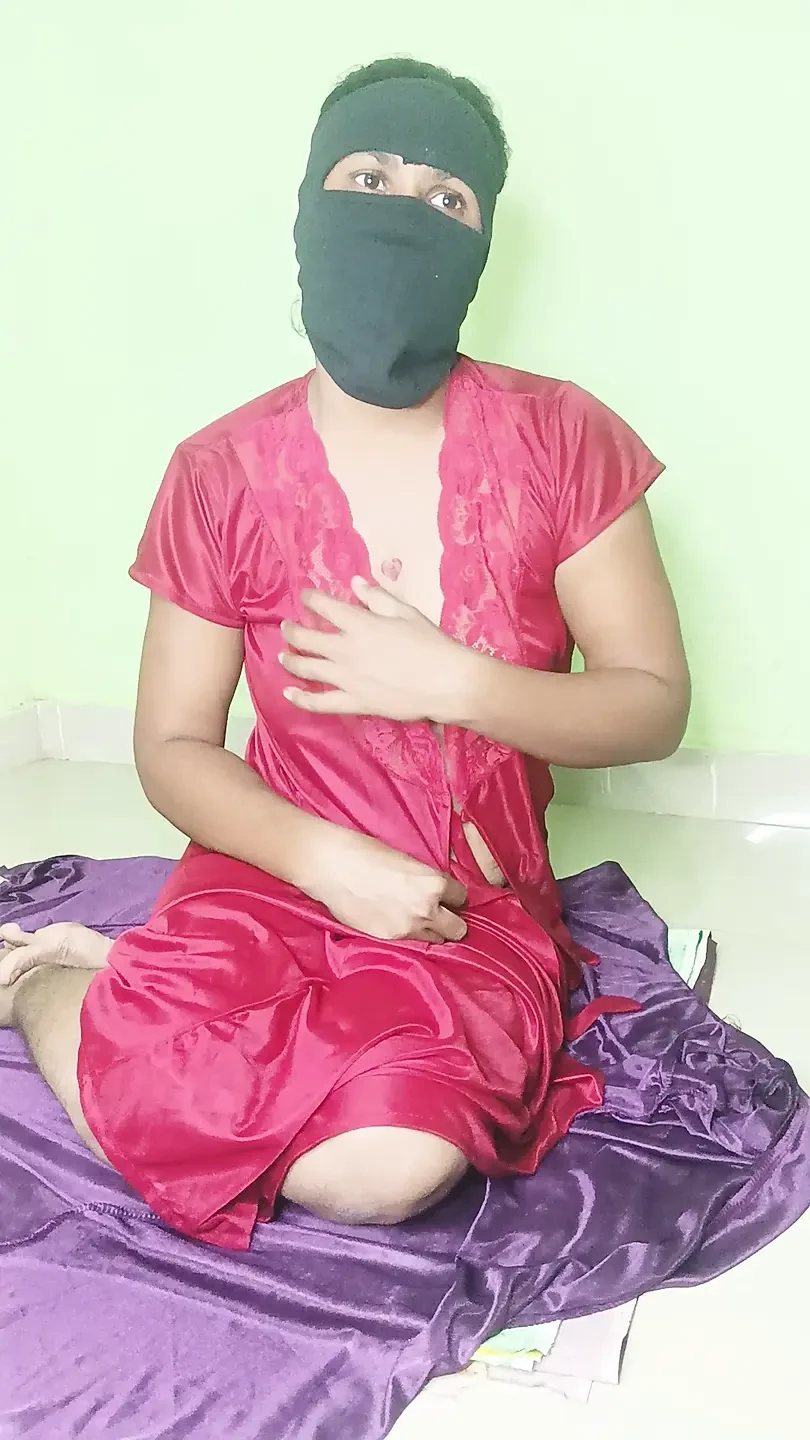 Tamil girl using cucumber in Full mood
