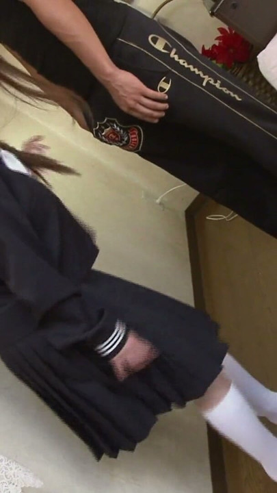 Japanesischi Huisfrau isch zum erschte Mal bim Porno-Casting – verrückter Fick, unzensiert | Clip 1