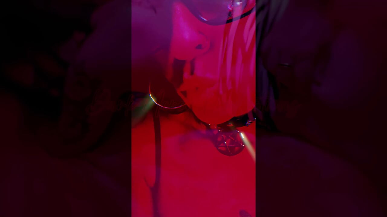 Saya benarkan isteri Succubus menghisap jiwa saya & membuatkan pepek itu pancut