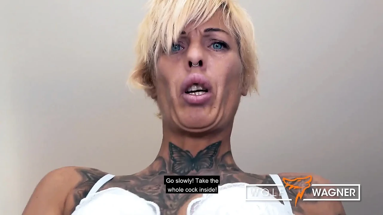 Hot underfucked MILF Vicky Hundt is easy to fuck away! WOlf Wagner