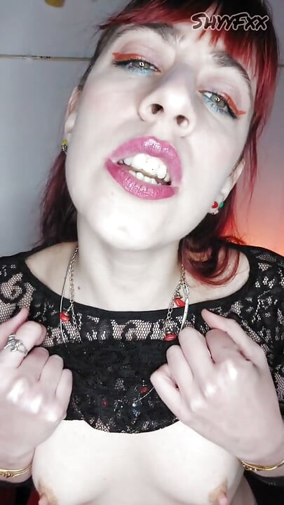 Shyyfxx Celebrates the Winner of the Giveaway and This Happens...