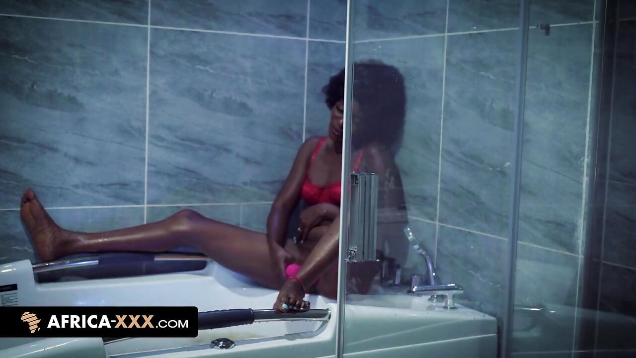 Solo in the Bath