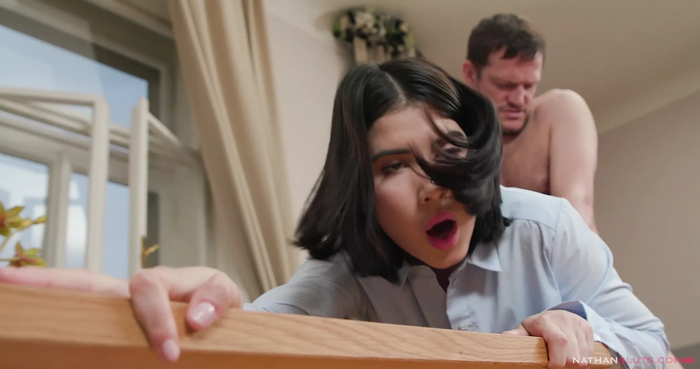 How Lady Dee Ended Up fucked by her stepdad's big dick