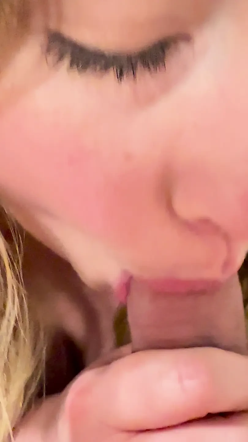 ASMR Close up: sensual blowjob and frenulum licking with cumshot
