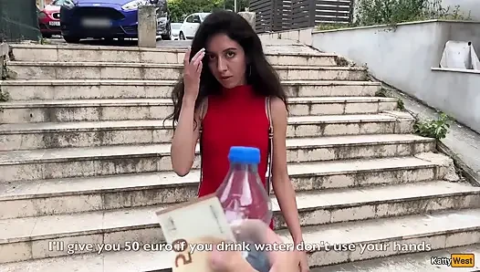 Agen Publik - Bisakah Si Cantik Menyelesaikan Tugas untuk Hadiah?