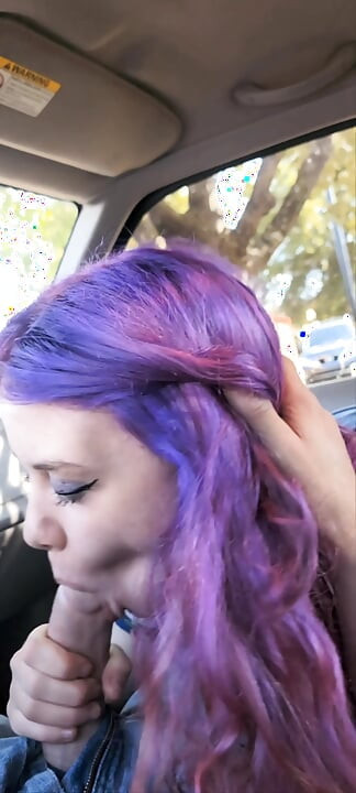 Sexy purple haired alt girl gives amazing oral sex in the car