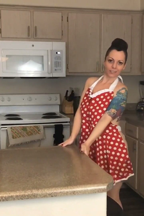 Saggy Tits Extreme Suck and Drop
