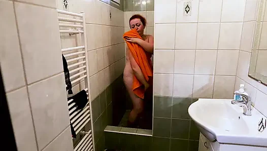 Naked Nicole Bunny in the Shower