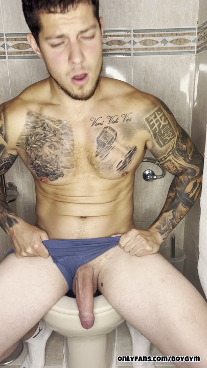 BIG CUMSHOT with No Hands