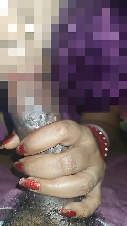 Wife sucking huby dick