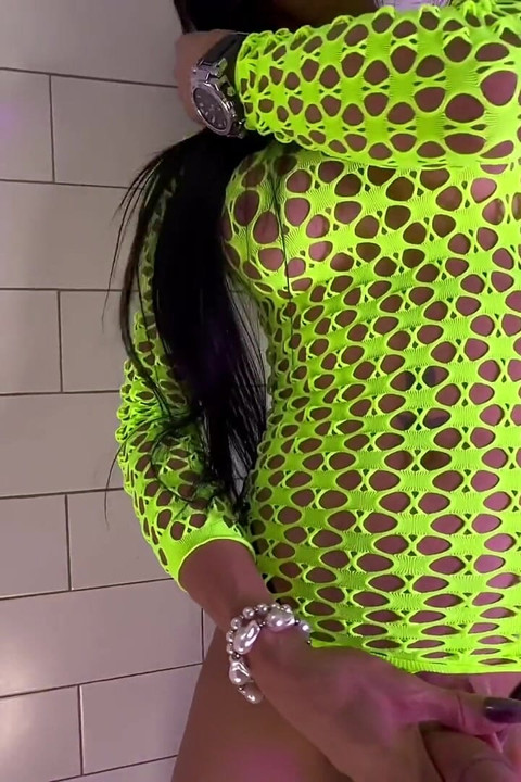 Ladyboy Amre avec Big Balla
