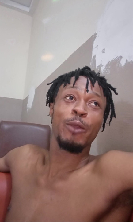 My selfie to any girl that need a nice fuck