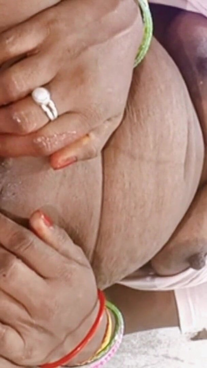 Indian Village Desi Bhabhi Ki Chut Ki Chudai | Clip 3