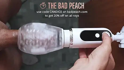 Многократные оргазмы симпатичной девушки с вибратором Rabbit