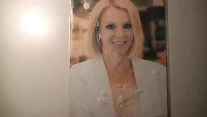 Britney Spears boşalma anısına 43