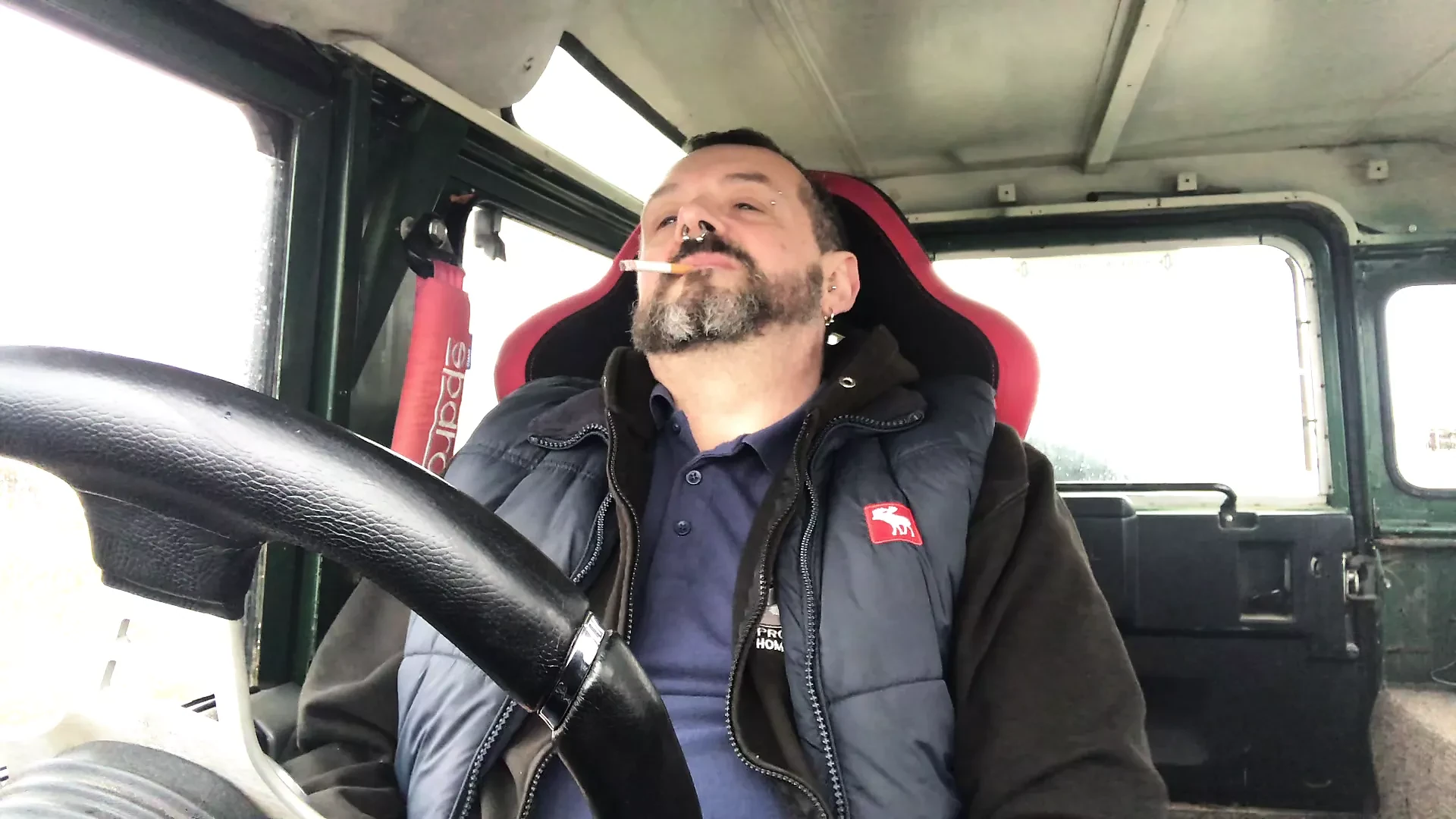 Verbal wank in the landy