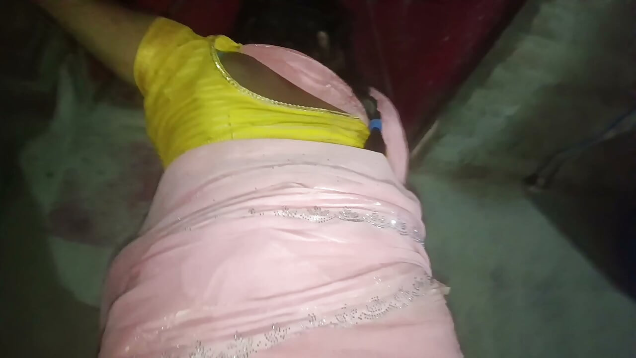Bur chudai bhabhi-dewar ke land se jab bhabhi ke pati ghar pe nahi tha tab bhabhi apni pyasas devar ke land se bujhhai mein hindi audio mast chudai