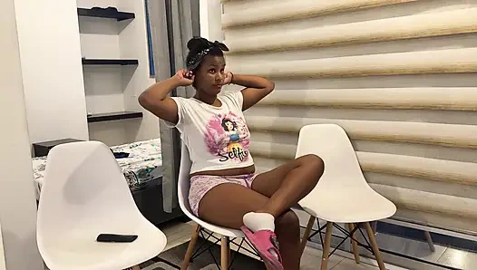 Karımın gavat sevgilisi dizisini izlerken sevgilimi arkasından sikme fırsatını değerlendiriyorum