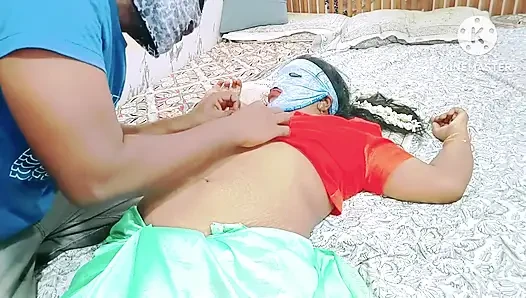 Abang tiriku yang mesum ngasih pil dan ngentot aku tanpa sepengetahuanku - cerita erotis tamil dengan erangan asli