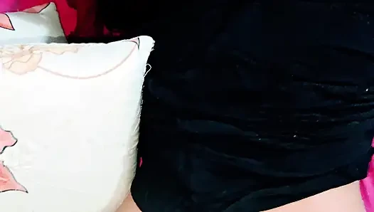 Ateşli kız ghode karısıyla