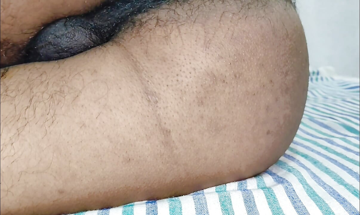 कल्पना कीजिए कि उसकी प्रेमिका की तंग चूत और चुदाई