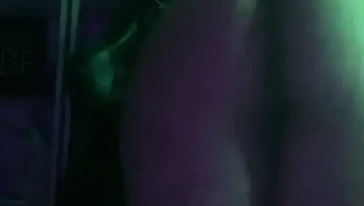 Любовь к дилдо