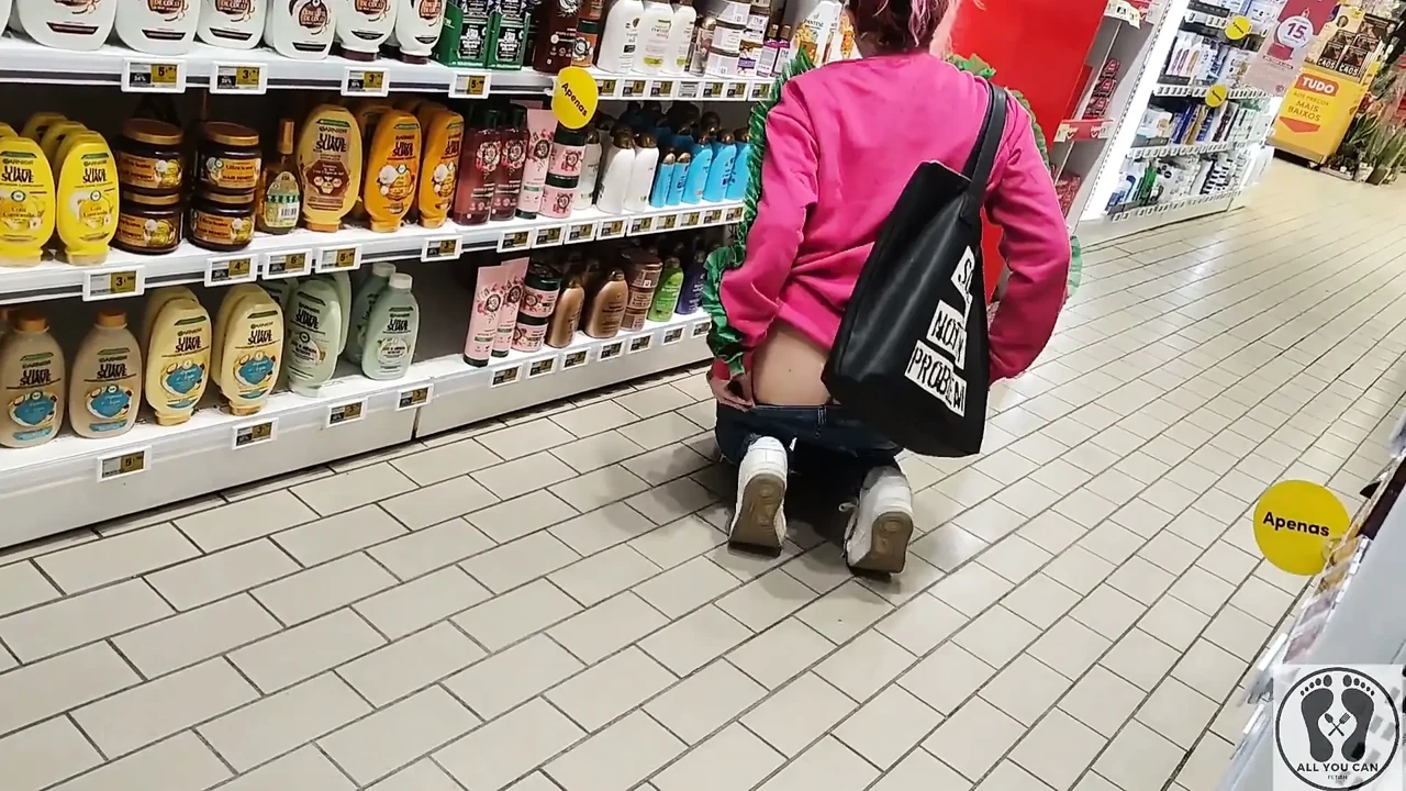 Crazy Rebeca Addams in Jeans Buttcrack at the Supermarket