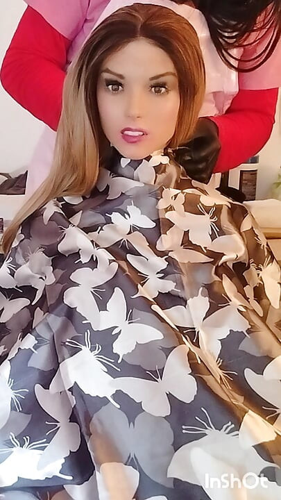 Emma the barberette vinyl shampoo cape show