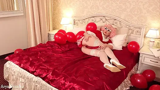 Tante seksi dengan stoking seksi ini lagi asik masturbasi memek dan butt plug