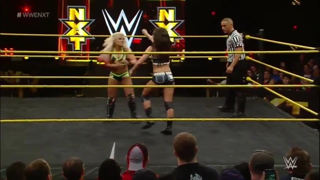 Alexa Bliss vs Tessa Blanchard - NXT