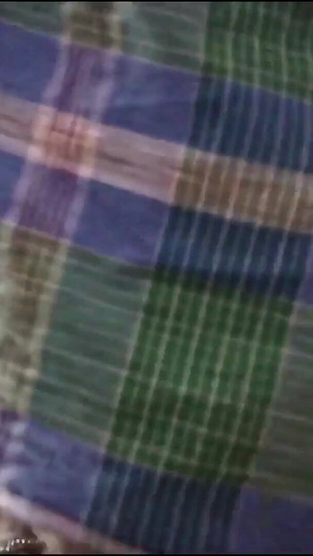 Ključni trenutak iz "Indijske domaćice, velike sise stišću"