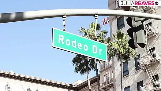 Hot girl sucks a monster cock then gets fucked to a pussy cumshot