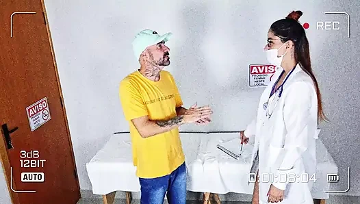 Doktor giriş sınavı sırasında çalışanla sikişiyor