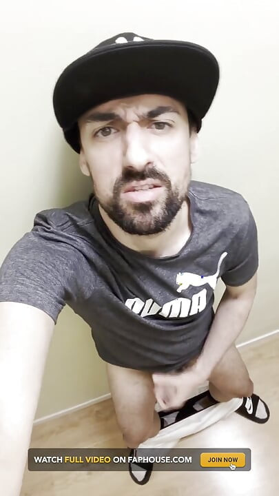 Hot Stepdaddy Showing Big Cock