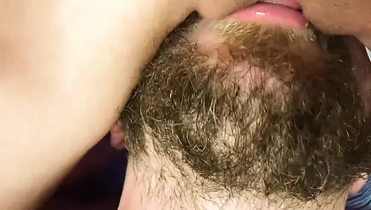 Jilat aku. Entot aku. Cewek muncrat dua kali.