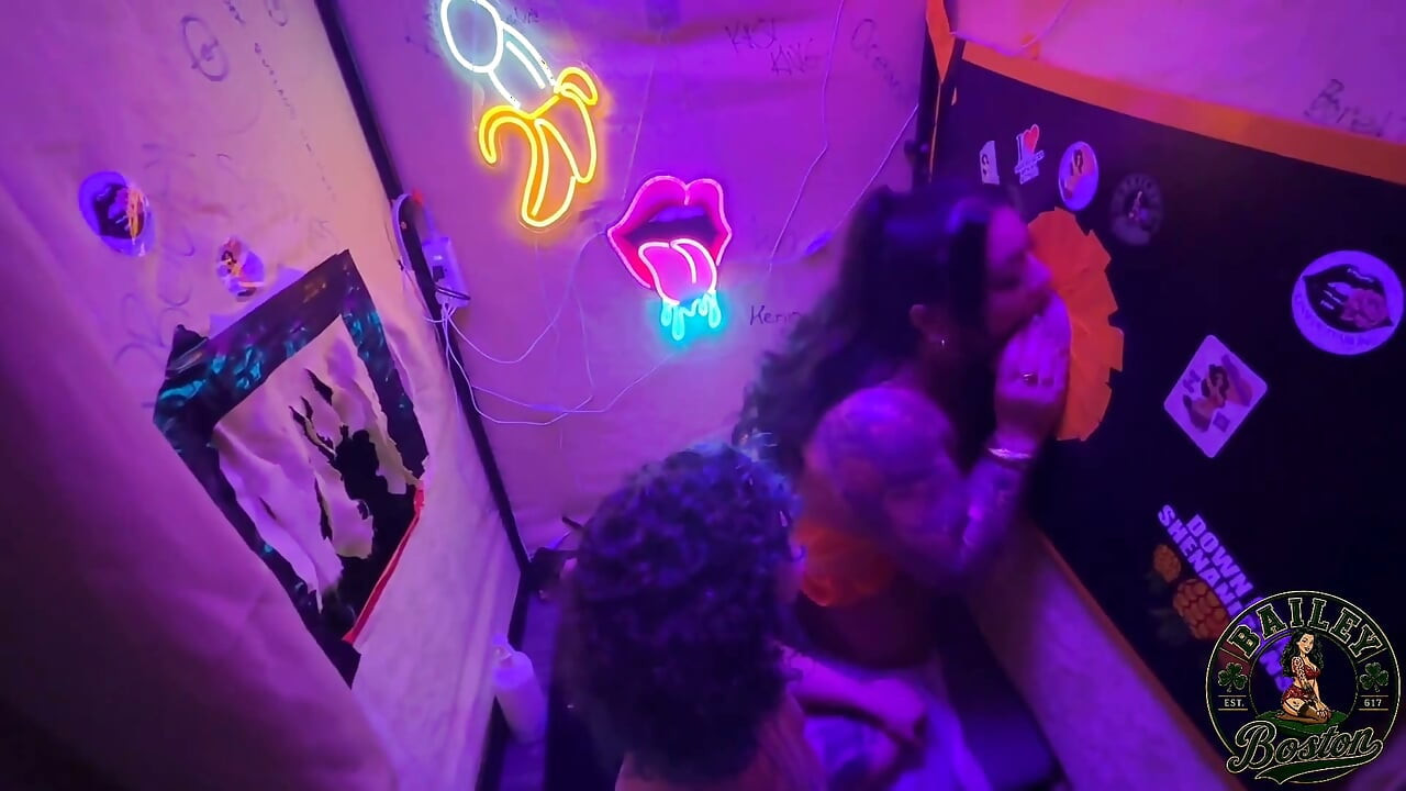 Bailey Boston & Kennedy Starling Share Bwc at Gloryhole