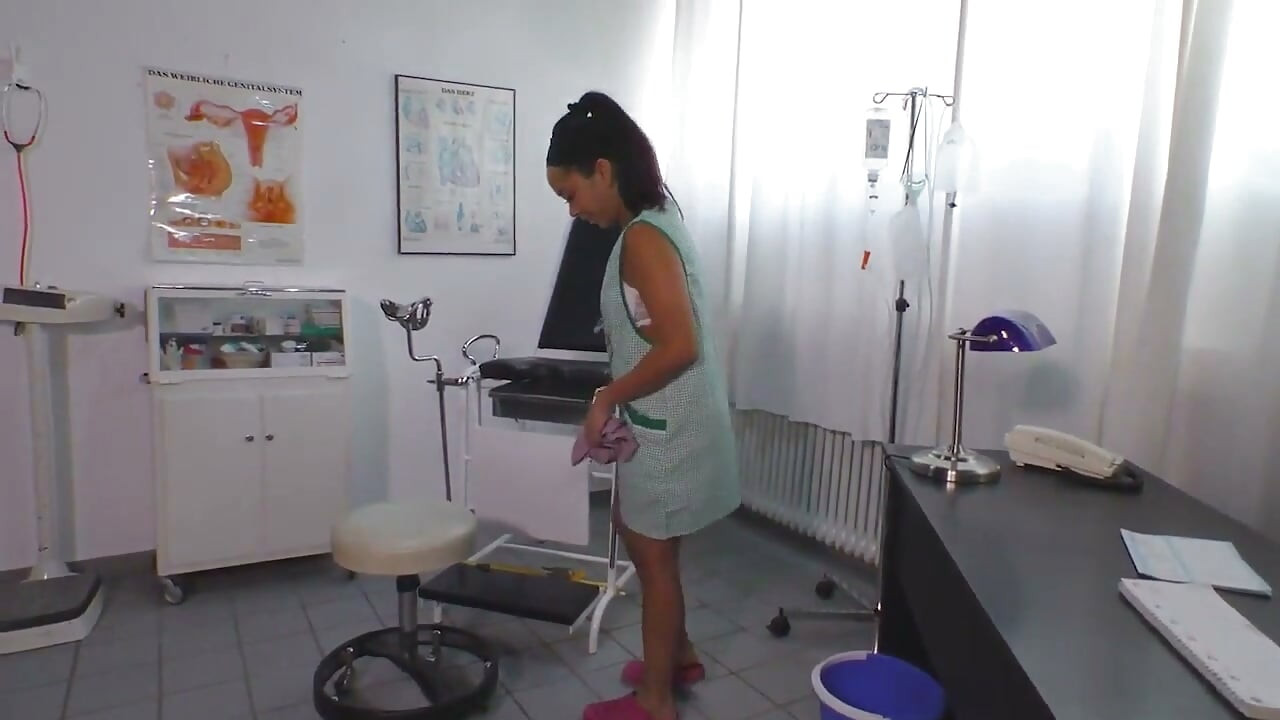 Šukám se svým asijským pacientem
