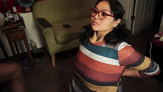 Faceclapping on Dees