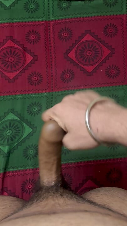 Garam lode ko chikna krke tyar kiya hard chudai k liye