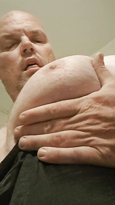Nicely fingering the nipples of the slut in the morning