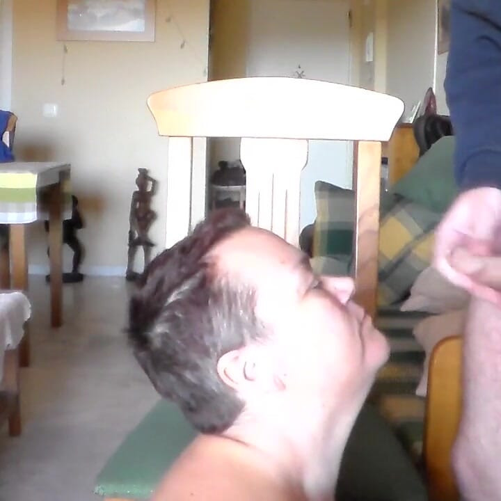 John is giving Jen a big cum facial