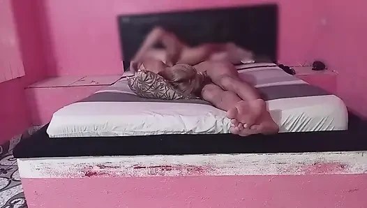 Sert sikiliyor