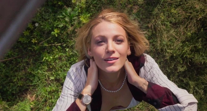 Blake Lively - ''A Simple Favor'' 04