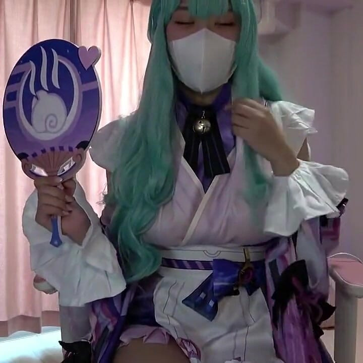 J-cup Cosplay Aura Surges as a Shy First-timer Faces a Bold, Intense Rush - 1