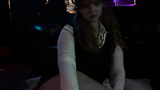 Wahrheit Oder Pflicht Endet Mit Einem Creampie